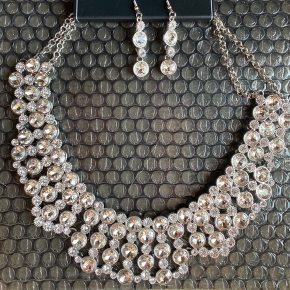 Beautiful bling necklace